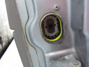 Foto de PUERTA DELANTERA IZQUIERDA CHRYSLER JEEP GR.CHEROKEE (ZJ)/(Z) 5.2 V8 CAT (211 CV / 155 KW) foto 3