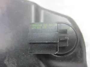 Foto de NO IDENTIFICADO PORSCHE MACAN (95BA) referencia 95B819151A foto 2