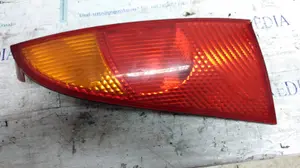 Foto de PILOTO TRASERO DERECHO FORD FOCUS BERLINA (CAK) 2.0 16V CAT (131 CV / 96 KW) referencia 1214226