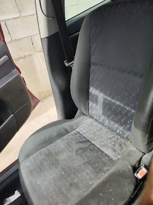 Foto de ASIENTO DELANTERO DERECHO FORD FOCUS BERLINA (CAK) 1.6 16V CAT (101 CV / 74 KW) foto 2