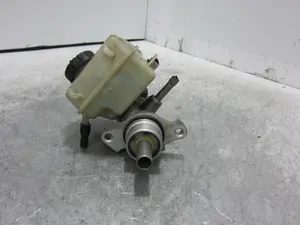 Foto de BOMBA FRENO OPEL ASTRA H BERLINA 1.7 16V CDTI (101 CV / 74 KW) referencia 32067271 foto 2