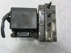 Foto de ABS OPEL ASTRA F BERLINA 1.6 CAT (101 CV / 74 KW) referencia 0265208011 foto 1