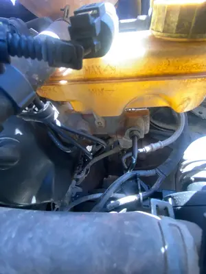 Foto de BOMBA FRENO VOLKSWAGEN POLO III (6N1) 1.4  (60 CV / 44 KW)