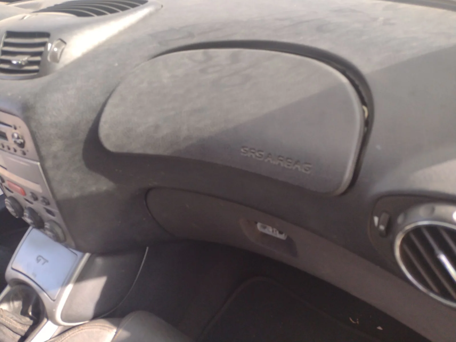 Foto de AIRBAG DELANTERO DERECHO ALFA ROMEO GT (125) 1.9 JTD (M) 16V CAT (150 CV / 110 KW) referencia 0046748661