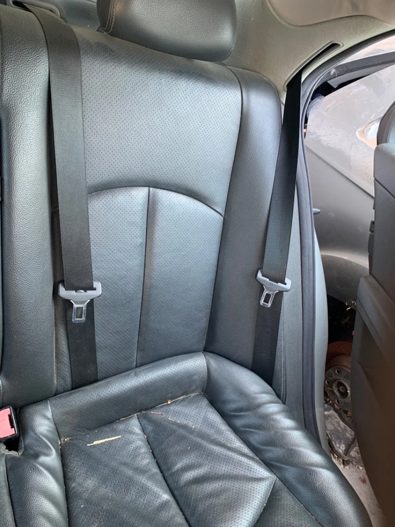 Foto de ASIENTOS TRASERO DERECHO MERCEDES-BENZ CLASE E (BM 211) BERLINA 2.7 CDI CAT (177 CV / 130 KW)