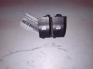 Foto de MANDO ELEVALUNAS DELANTERO IZQUIERDO RENAULT VEL SATIS (BJ0) referencia 2650B