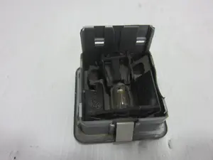 Foto de LUZ INTERIOR PEUGEOT PARTNER TEPEE 1.6 (90 CV / 66 KW) referencia 9607449080 foto 2
