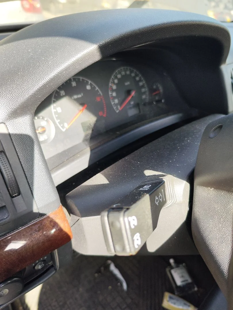Foto de CUADRO INSTRUMENTOS OPEL VECTRA C BERLINA 2.2 16V DTI CAT (Y 22 DTR / L50) (125 CV / 92 KW)