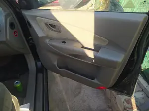 Foto de RETENEDOR PUERTA HYUNDAI TUCSON (JM) 2.0 CRDi CAT (113 CV / 83 KW) referencia 79390-2E000