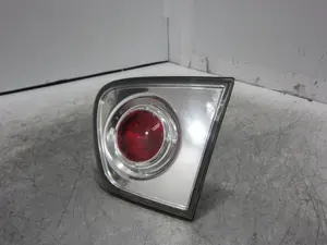 Foto de PILOTO TRASERO DERECHO INTERIOR SEAT IBIZA (6K1) 1.9 TDI (110 CV / 81 KW)