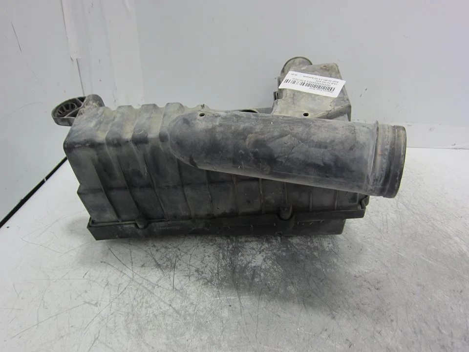 Foto de CAJA FILTRO AIRE AUDI A3 (8P1) 2.0 TDI (140 CV / 103 KW) referencia 461585917
