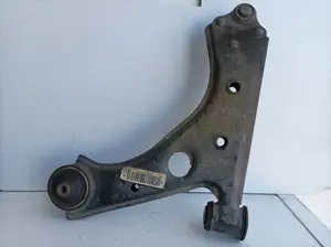 Foto de BRAZO SUSPENSION INFERIOR DELANTERO DERECHO OPEL CORSA E referencia 13167940