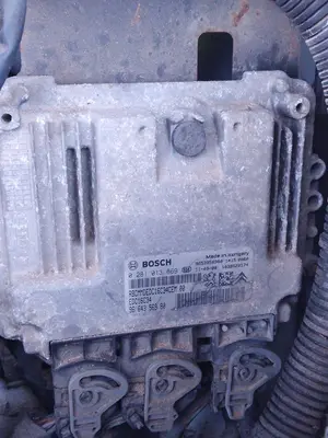 Foto de CENTRALITA MOTOR UCE CITROEN JUMPY 1.6 16V HDi (90 CV / 66 KW) referencia 0281013869