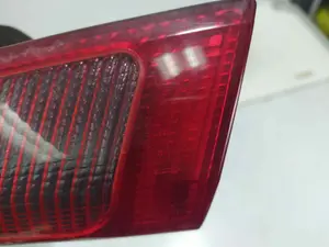 Foto de PILOTO TRASERO DERECHO INTERIOR ALFA ROMEO 156 (116) 1.6 16V CAT (120 CV / 88 KW) referencia 53955 foto 4