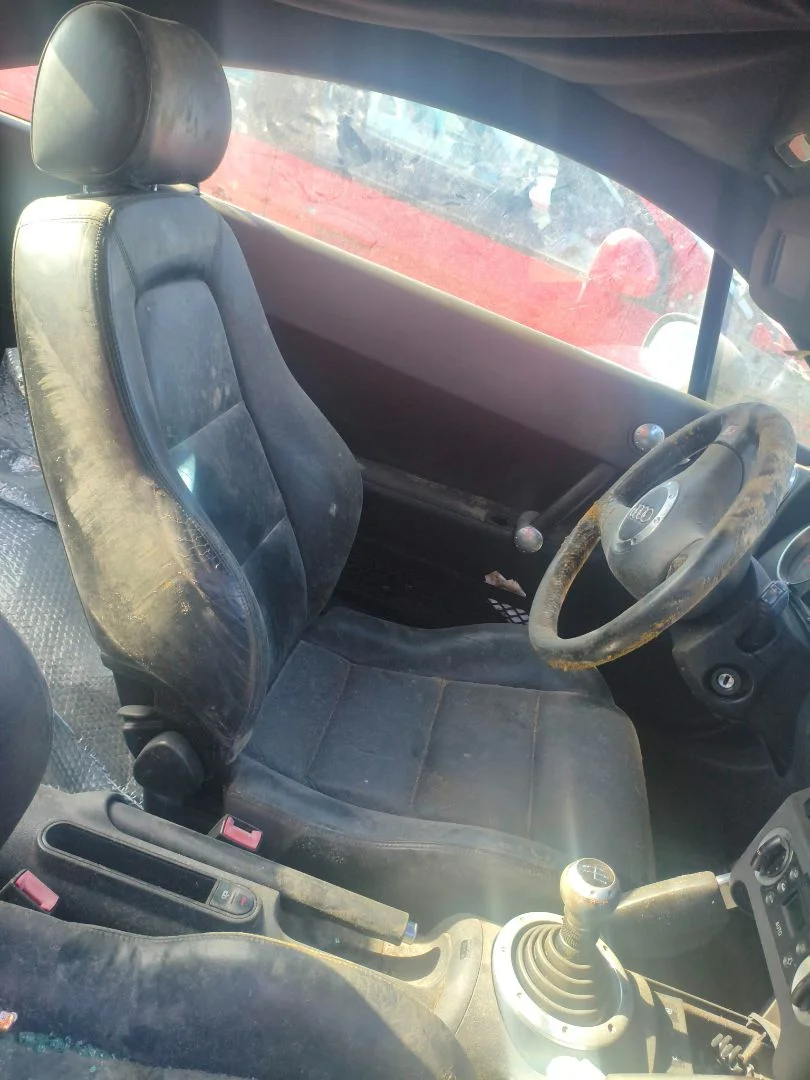 Foto de ASIENTO DELANTERO IZQUIERDO AUDI TT COUPE/ROADSTER (8N3/8N9) 1.8 20V Turbo (180 CV / 132 KW)