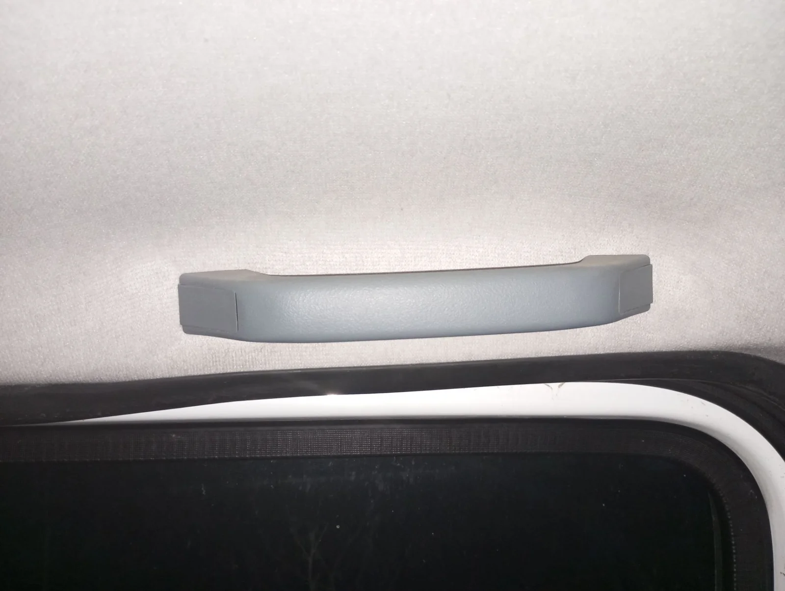 Foto de ASIDERO TECHO DELANTERO DERECHO FORD TRANSIT COMBI (TT9) 2.2 TDCi CAT (116 CV / 85 KW)