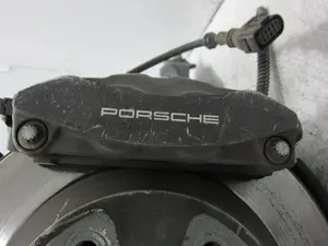 Foto de PINZA DE FRENO TRASERA DERECHA PORSCHE CAYENNE (TIPO 92A) referencia 7P0615424 foto 4