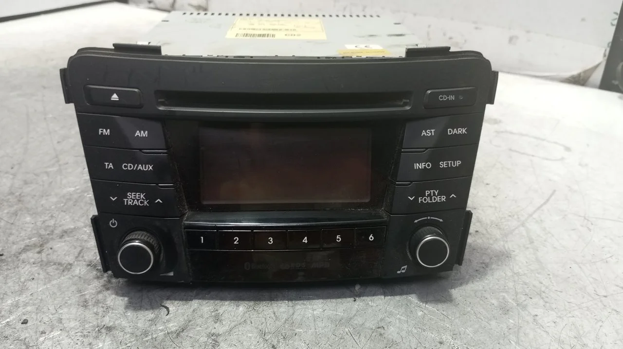 Foto de SISTEMA AUDIO / RADIO CD HYUNDAI I40 CW (VF) 1.7 CRDi CAT (141 CV / 104 KW) referencia 96170-3Z0504X