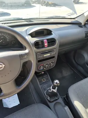 Foto de SALPICADERO OPEL CORSA C 1.2 16V CAT (Z 12 XE / LW4) (75 CV / 55 KW) referencia 13156178 foto 3