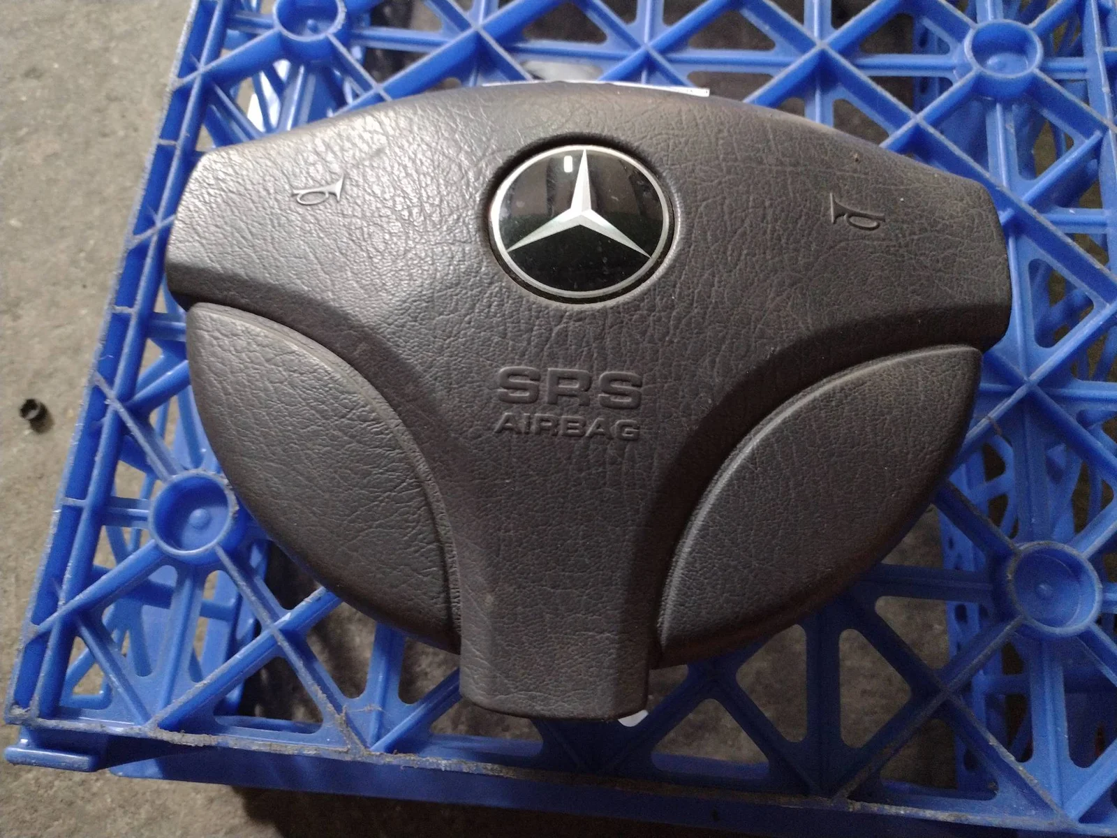 Foto de AIRBAG DELANTERO IZQUIERDO MERCEDES-BENZ CLASE A (BM 168) 1.4 CAT (82 CV / 60 KW) referencia 16846000987D8800