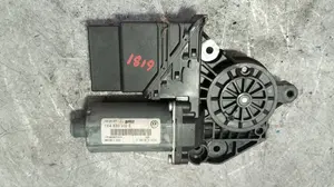 Foto de MOTOR ELEVALUNAS TRASERO DERECHO VOLKSWAGEN GOLF V (1K1)(10.2003) 1.9 TDI (105 CV / 77 KW) referencia 1K4839402E foto 3