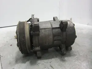 Foto de COMPRESOR AIRE ACONDICIONADO CITROEN SAXO 1.4 (75 CV / 55 KW) referencia SD6V121431F foto 7