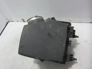 Foto de CAJA FILTRO AIRE OPEL MERIVA B 1.7 16V CDTI (110 CV / 81 KW) referencia 13340818 foto 5