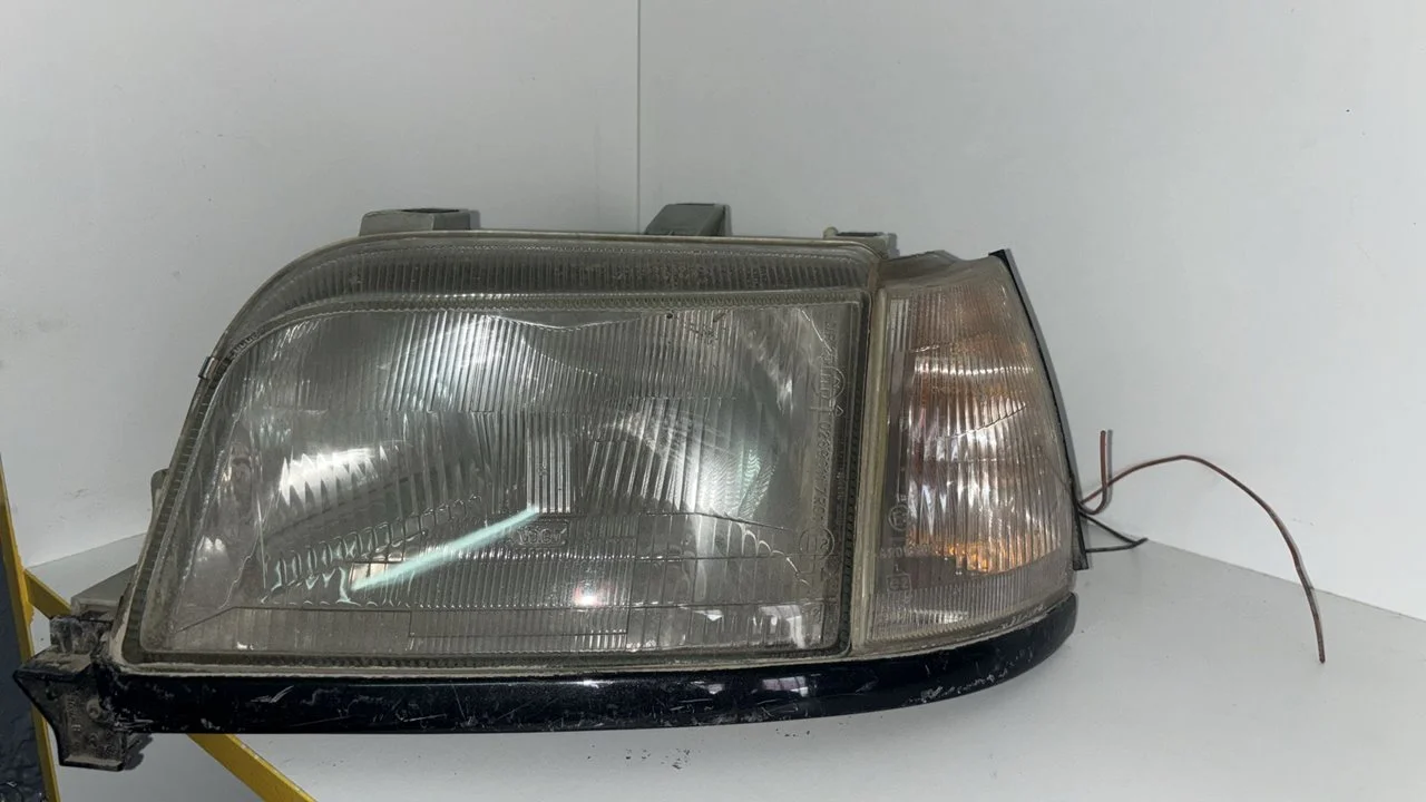 Foto de FARO IZQUIERDO RENAULT CLIO I FASE I / II (B/C57) referencia 02890117R01