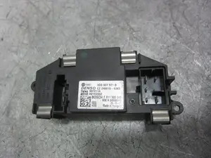 Foto de RESISTENCIA CALEFACCION AUDI A3 SPORTBACK (8PA) 1.9 TDI (105 CV / 77 KW) referencia 3C0907521D foto 5