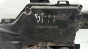 Foto de CERRADURA PUERTA DELANTERA DERECHA AUDI A6 BERLINA (4B2) 2.5 V6 24V TDI (150 CV / 110 KW) referencia 4B1837016B foto 5