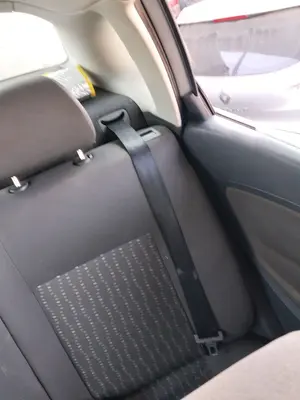 Foto de CINTURON SEGURIDAD TRASERO IZQUIERDO SEAT CORDOBA BERLINA (6L2) 1.9 SDI (64 CV / 47 KW)