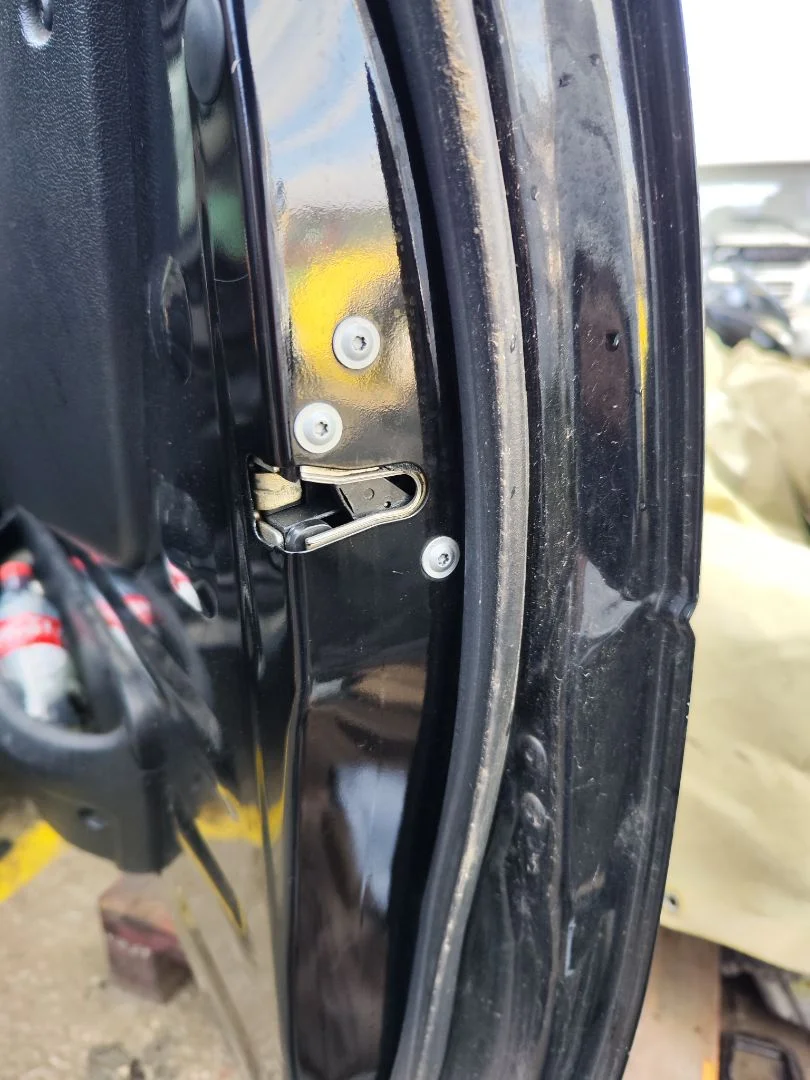 Foto de CERRADURA PUERTA DELANTERA DERECHA LAND ROVER FREELANDER (LN) 2.0 Td4 CAT (109 CV / 80 KW)