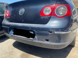 Foto de PARAGOLPES TRASERO VOLKSWAGEN PASSAT BERLINA (3C2) 2.0 TDI (140 CV / 103 KW) foto 3