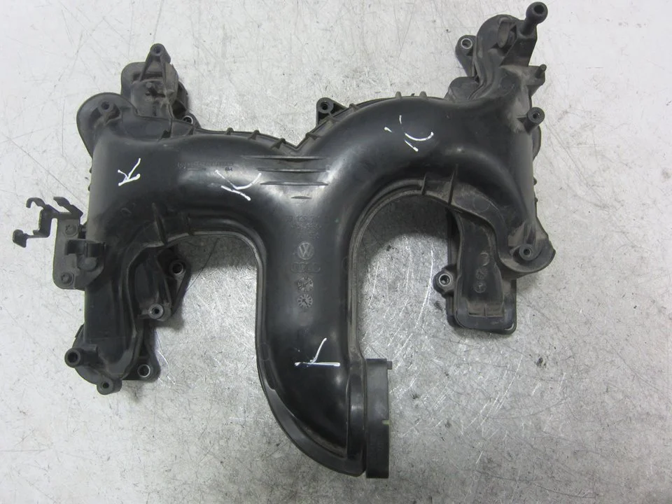 Foto de COLECTOR ADMISION PORSCHE CAYENNE (TIPO 92A) referencia 059129711CF