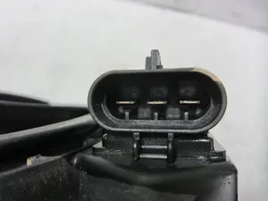 Foto de ELECTROVENTILADOR OPEL ZAFIRA B 1.7 16V CDTI (110 CV / 81 KW) referencia 0130303960 foto 4