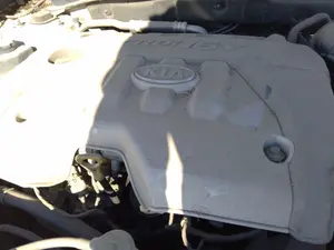 Foto de TAPA MOTOR KIA RIO (JB) 1.5 CRDi (110 CV / 81 KW)