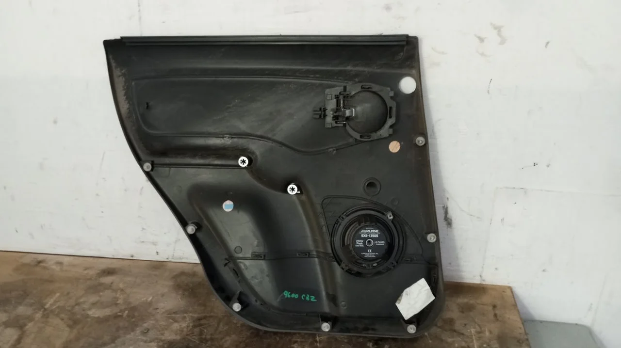 Foto de GUARNECIDO PUERTA TRASERA DERECHA CITROEN C3 1.1 (60 CV / 44 KW) referencia 96380497