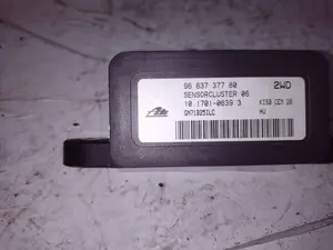 Foto de SENSOR CITROEN DS3 1.6 e-HDi FAP (92 CV / 68 KW) referencia 9663737780 foto 3