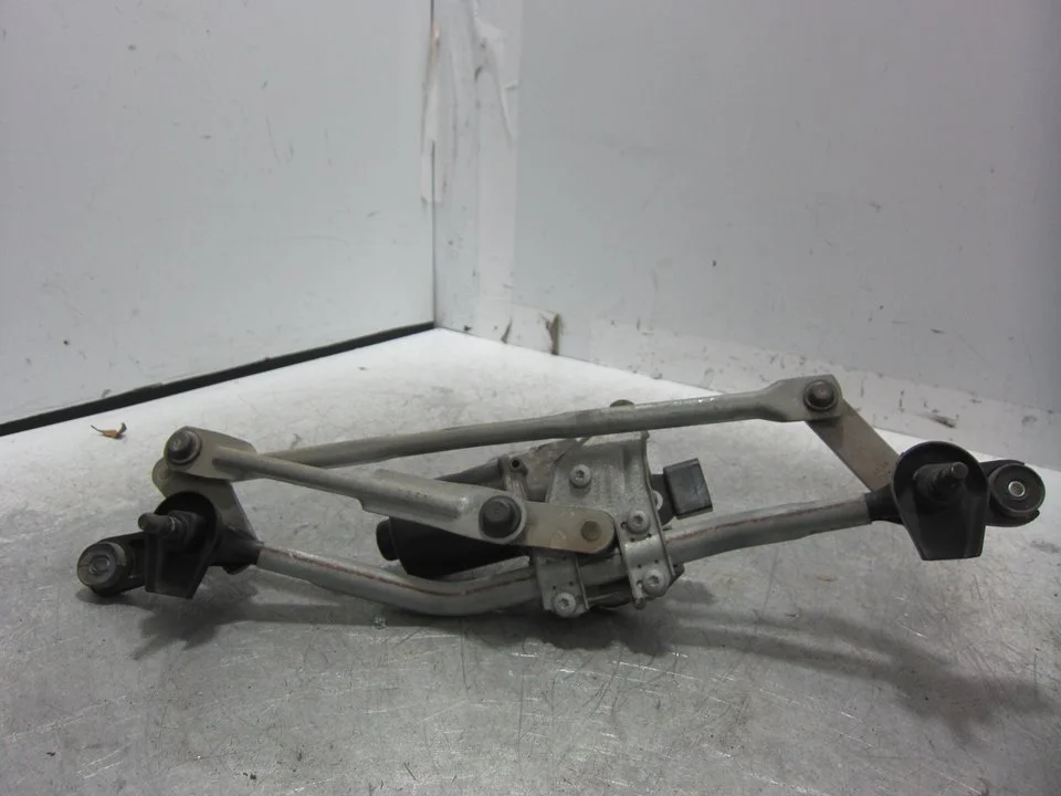 Foto de MOTOR LIMPIA DELANTERO HYUNDAI I20 (GB) 1.2 16V CAT (84 CV / 62 KW) referencia 98100GB000
