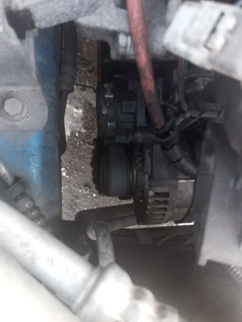 Foto de ALTERNADOR FORD FOCUS BERLINA (CAP) 1.6 TDCi CAT (109 CV / 80 KW)