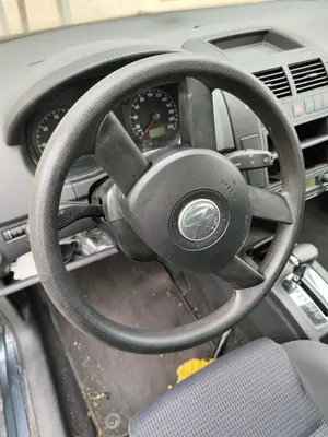 Foto de AIRBAG DELANTERO IZQUIERDO VOLKSWAGEN POLO IV (9N1) 1.4 16V (75 CV / 55 KW)