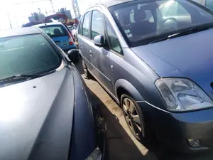Foto de MANETA EXTERIOR TRASERA DERECHA OPEL MERIVA 1.7 16V CDTI (101 CV / 74 KW) referencia 9201128