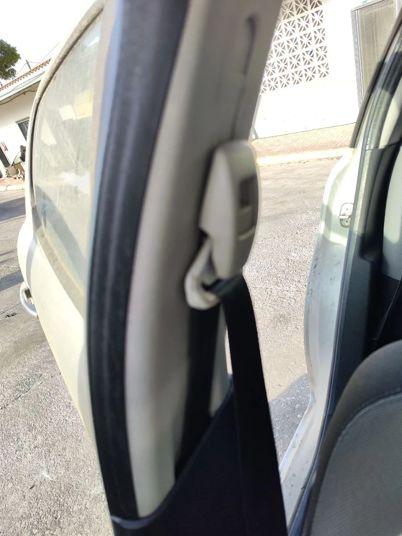 Foto de CINTURON SEGURIDAD DELANTERO DERECHO PEUGEOT 207 1.4 HDi (68 CV / 50 KW) referencia 8975CA
