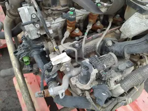 Foto de MOTOR COMPLETO PEUGEOT 206 + referencia 8HR foto 10