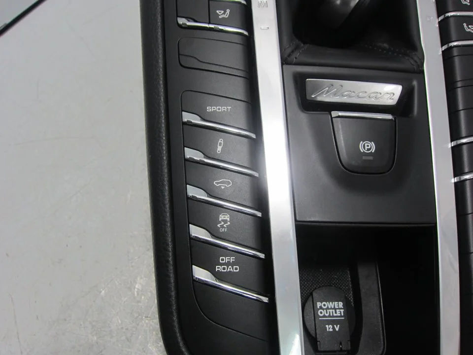 Foto de MANDO MULTIFUNCION PORSCHE MACAN (95BA) referencia 95B907041