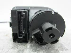 Foto de MANDO LUCES SEAT LEON (1P1) 1.6 TDI (105 CV / 77 KW) referencia 1P1941431BR foto 3