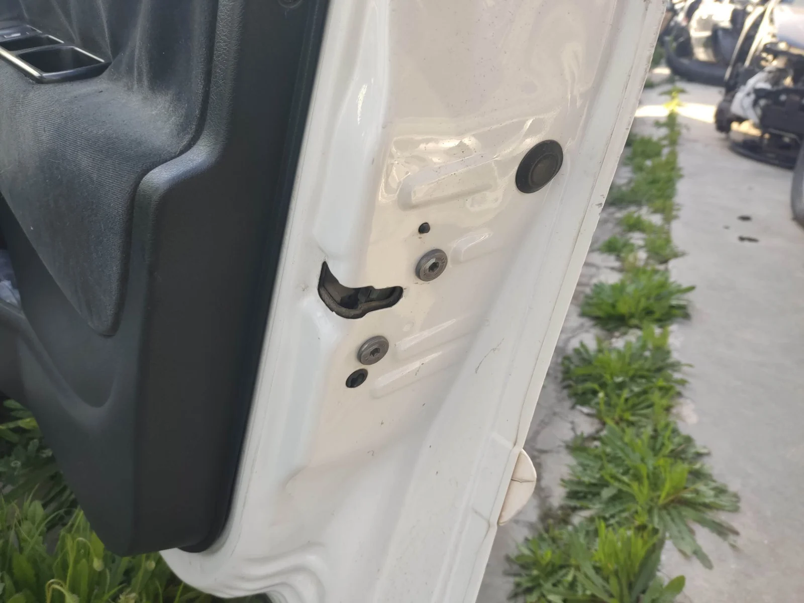 Foto de CERRADURA PUERTA DELANTERA DERECHA PEUGEOT 207 1.6 HDi FAP CAT (9HZ / DV6TED4) (109 CV / 80 KW) referencia 9136W6