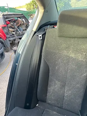 Foto de CINTURON SEGURIDAD TRASERO DERECHO VOLKSWAGEN PASSAT BERLINA (3C2) 2.0 TDI (140 CV / 103 KW)