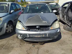 Foto de CAPO FORD FOCUS BERLINA (CAK) 1.8 TDCi CAT (101 CV / 74 KW) referencia 1430131