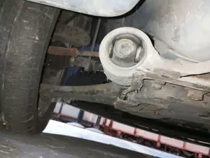Foto de BRAZO SUSPENSION DELANTERO IZQUIERDO FORD FIESTA (CBK) 1.25 16V CAT (69 CV / 51 KW)
